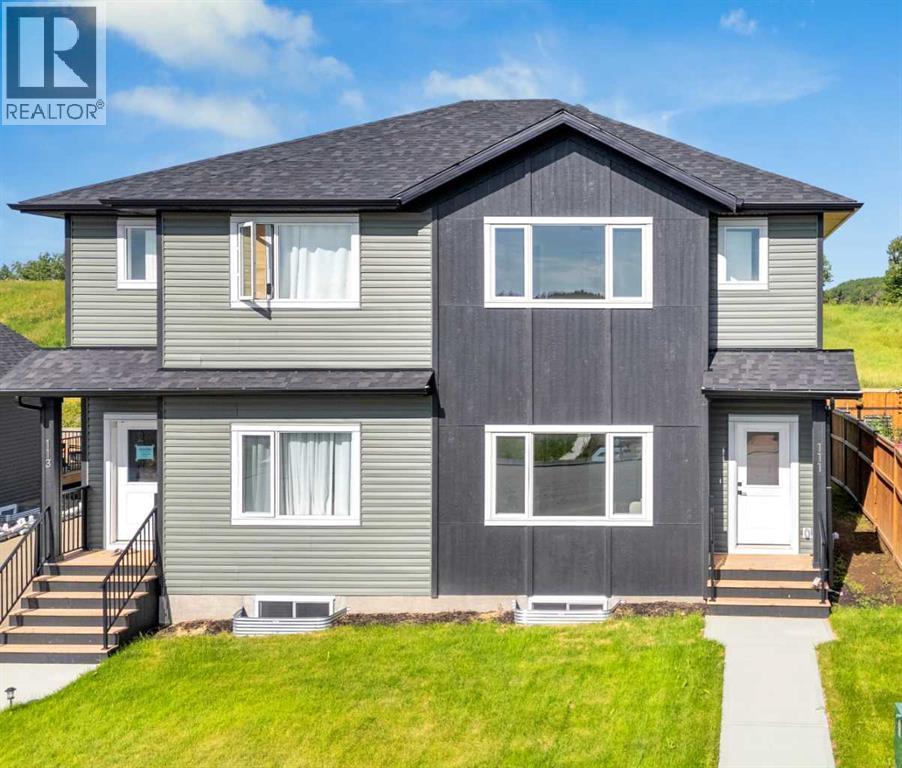 Photo 24 of 111 Gray Close, Sylvan Lake AB