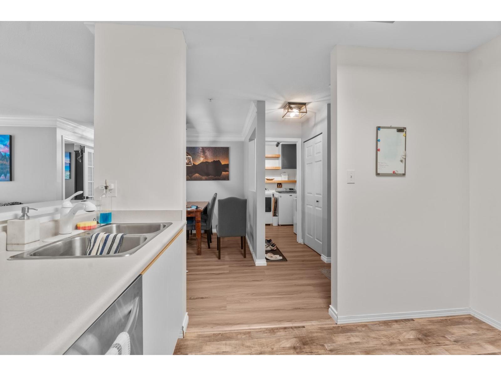 Photo 20 of 208 20881 56 Avenue, Langley BC