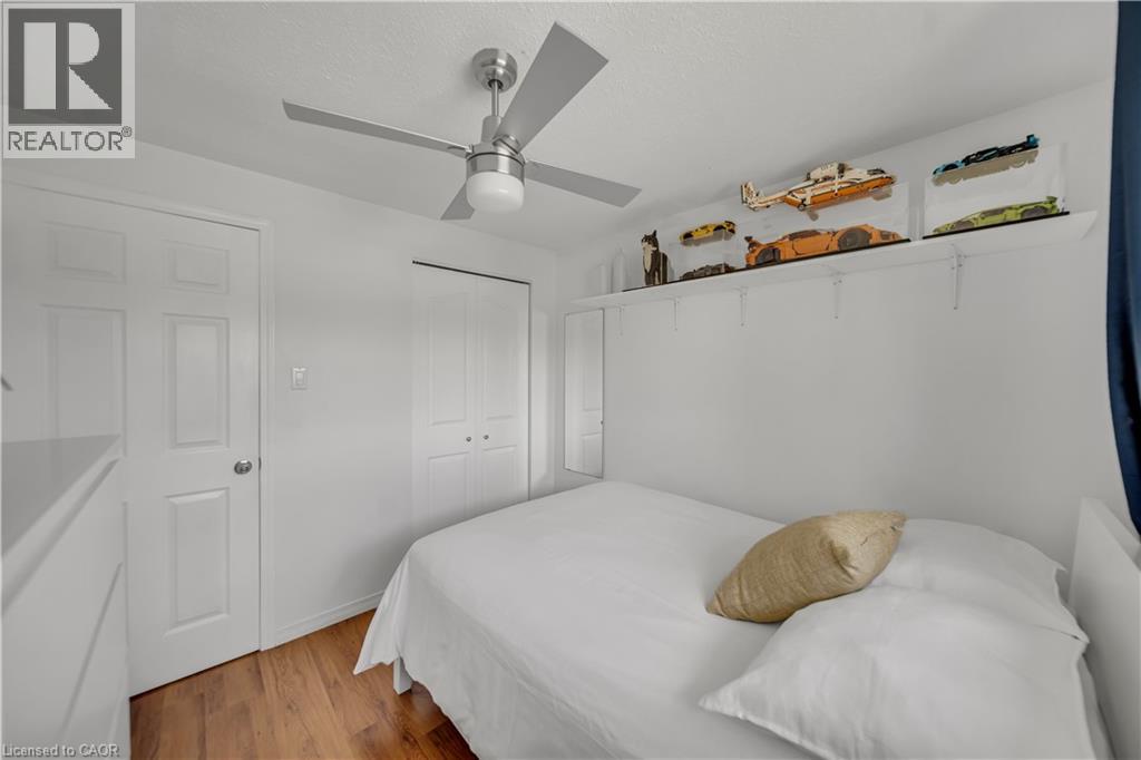 Photo 24 of 477 Strasburg Road, Kitchener ON