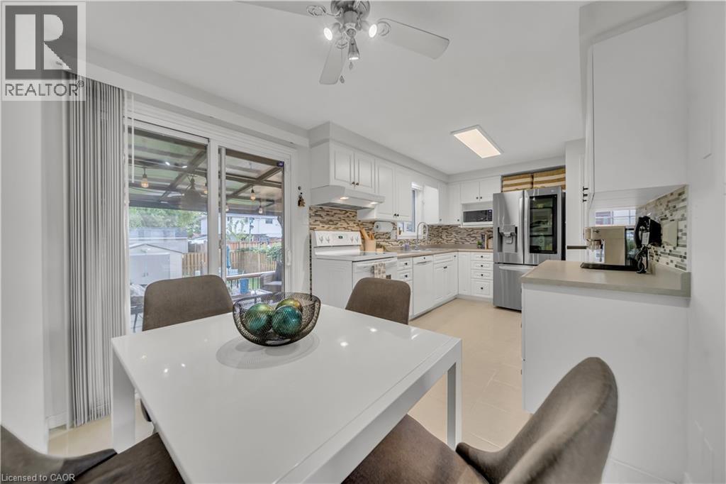 Photo 13 of 477 Strasburg Road, Kitchener ON
