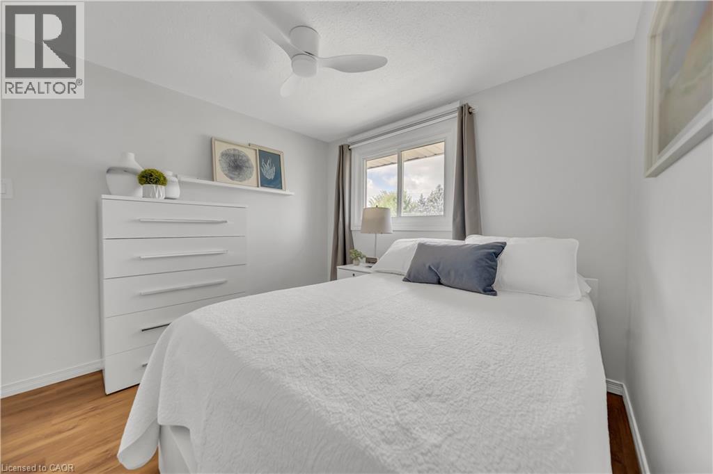 Photo 21 of 477 Strasburg Road, Kitchener ON