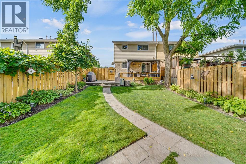 Photo 37 of 477 Strasburg Road, Kitchener ON