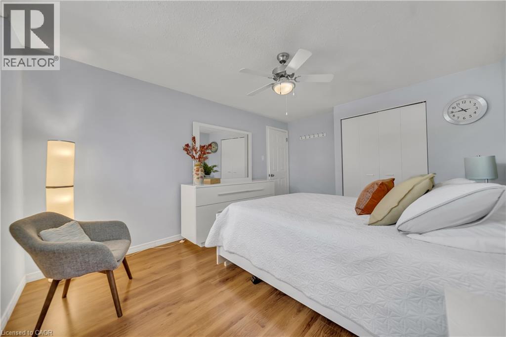 Photo 19 of 477 Strasburg Road, Kitchener ON