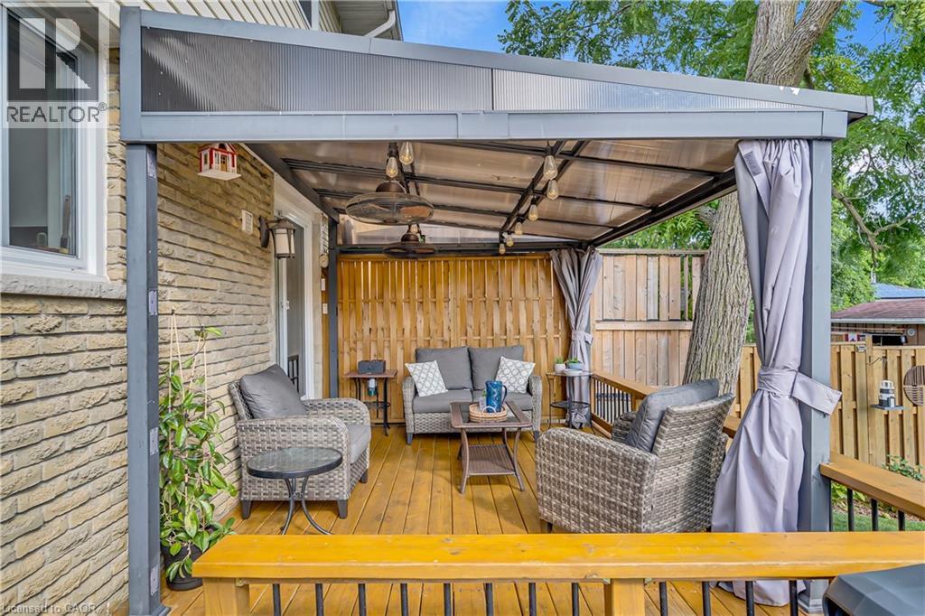 Photo 33 of 477 Strasburg Road, Kitchener ON