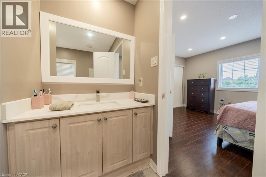 Photo 34 of 326 Albright Road, Brampton ON