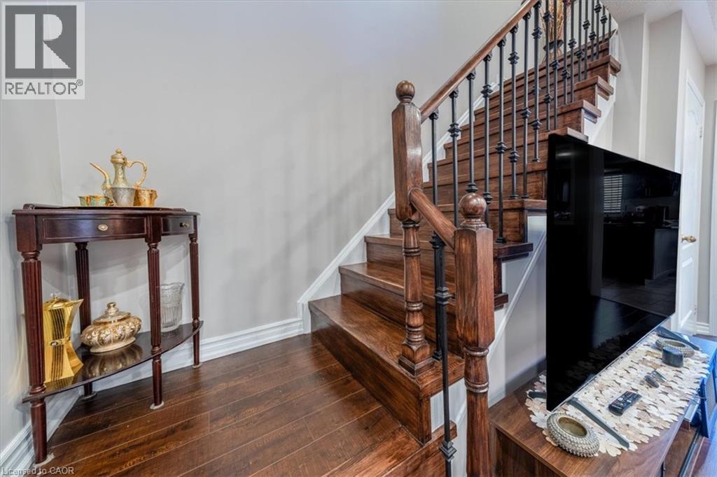 Photo 24 of 326 Albright Road, Brampton ON