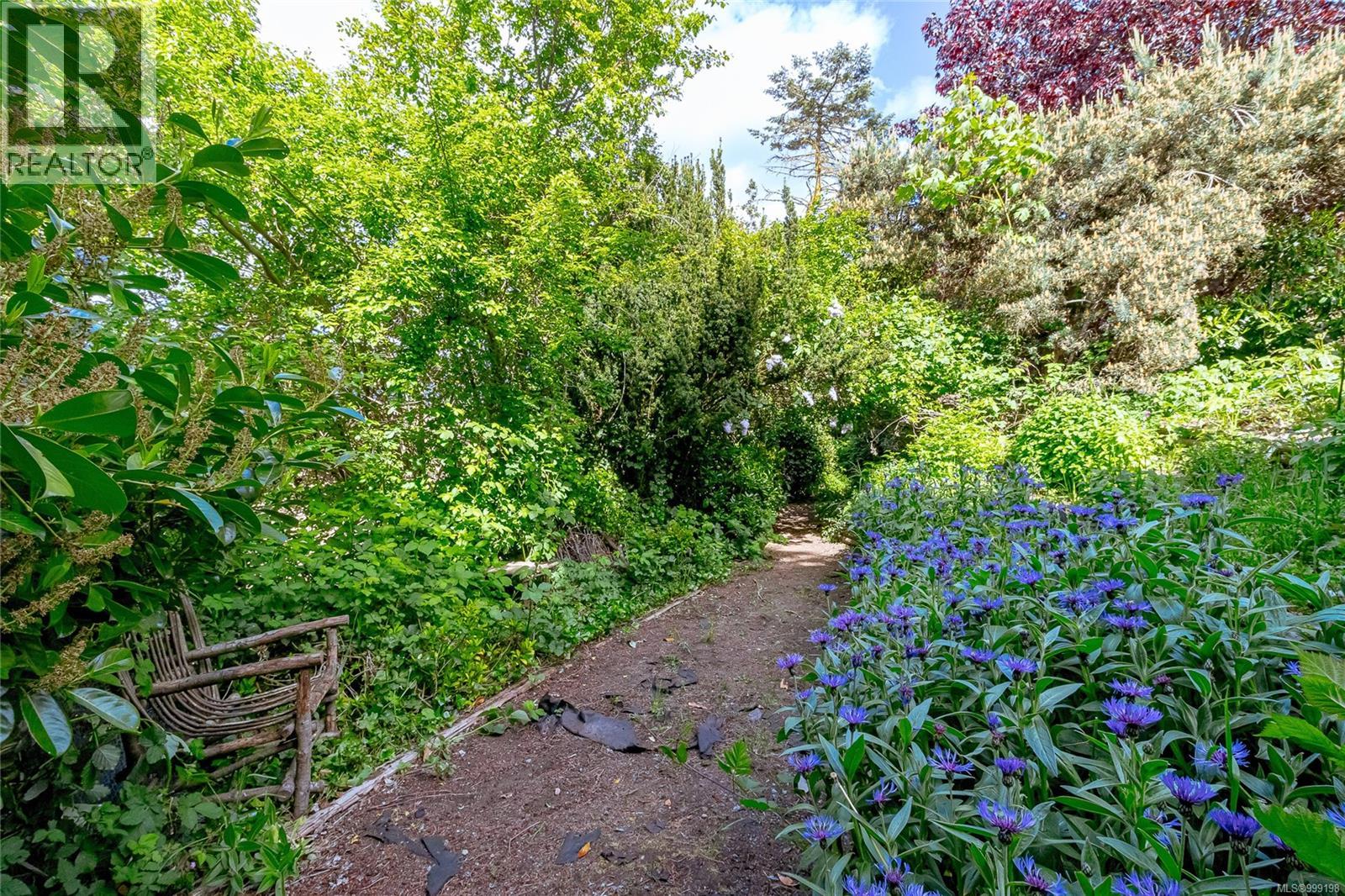 1393 Nelson Rd, Cowichan Bay
