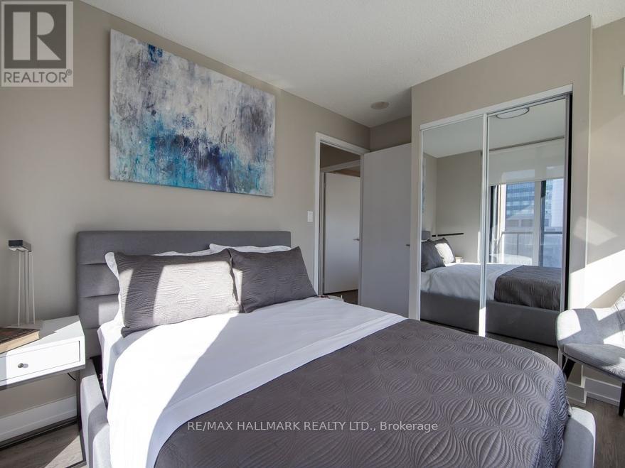 Photo 10 of 1411 167 Church Street, Toronto ON