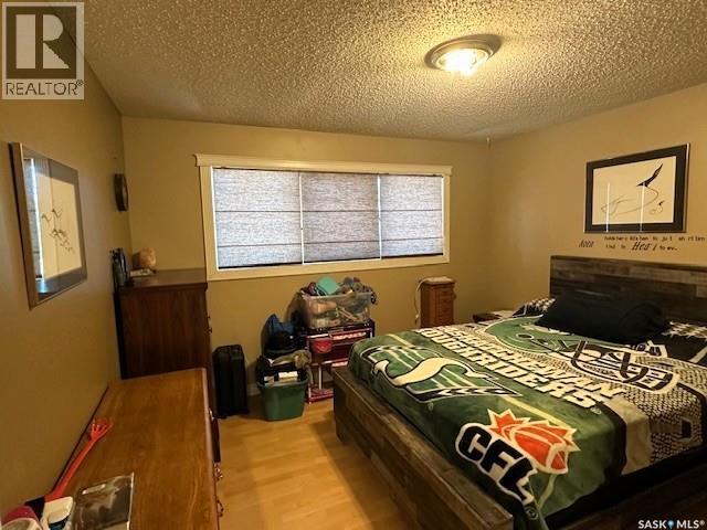 Photo 14 of 1121 Montgomery Street, Moose Jaw SK