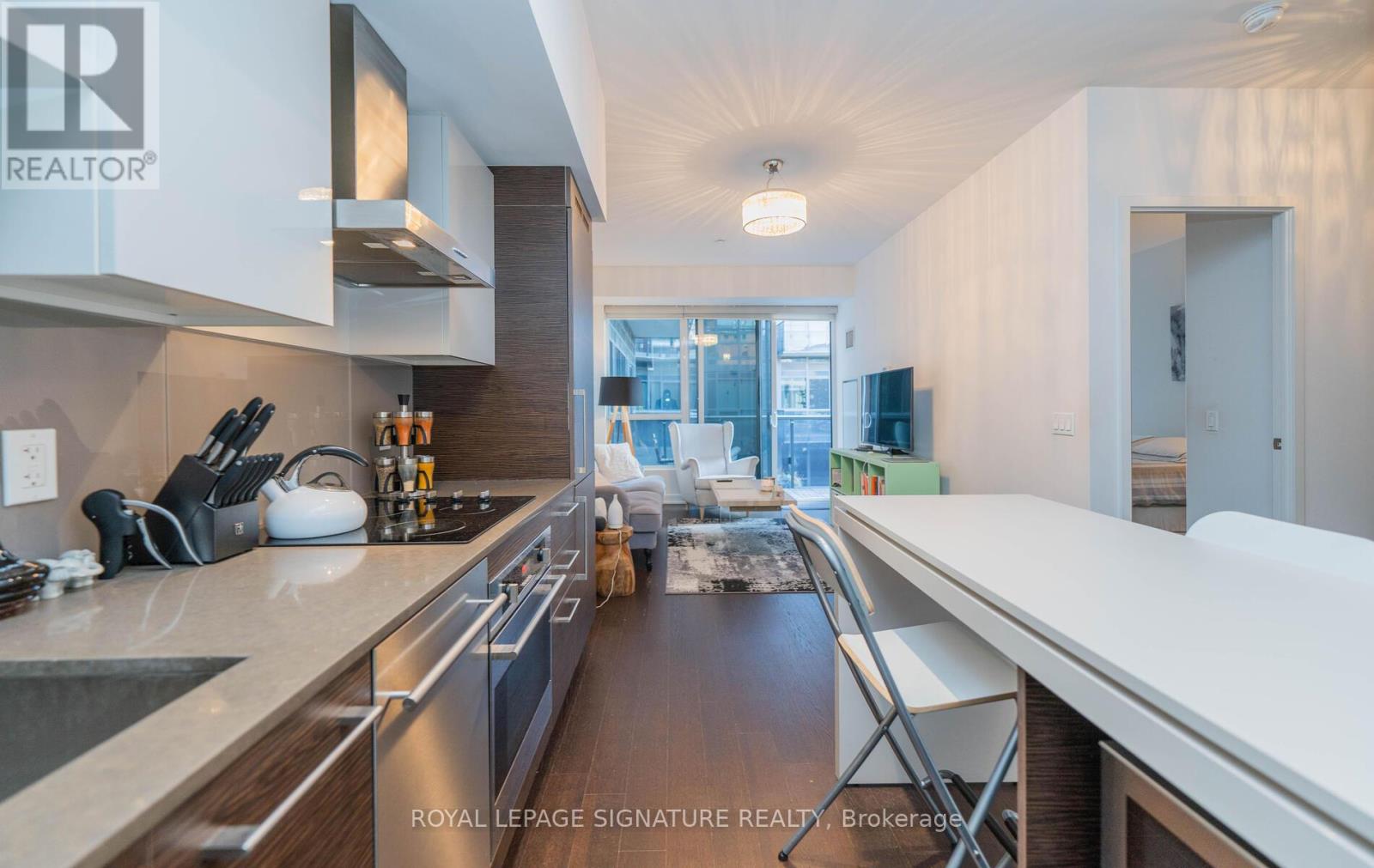 Photo 39 of 456 1030 King Street W, Toronto ON