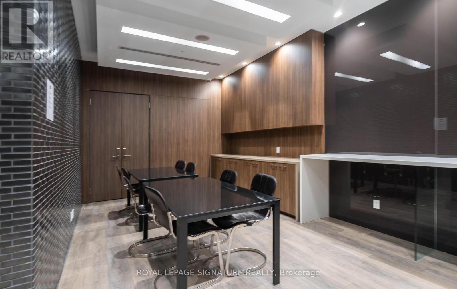 Photo 31 of 456 1030 King Street W, Toronto ON