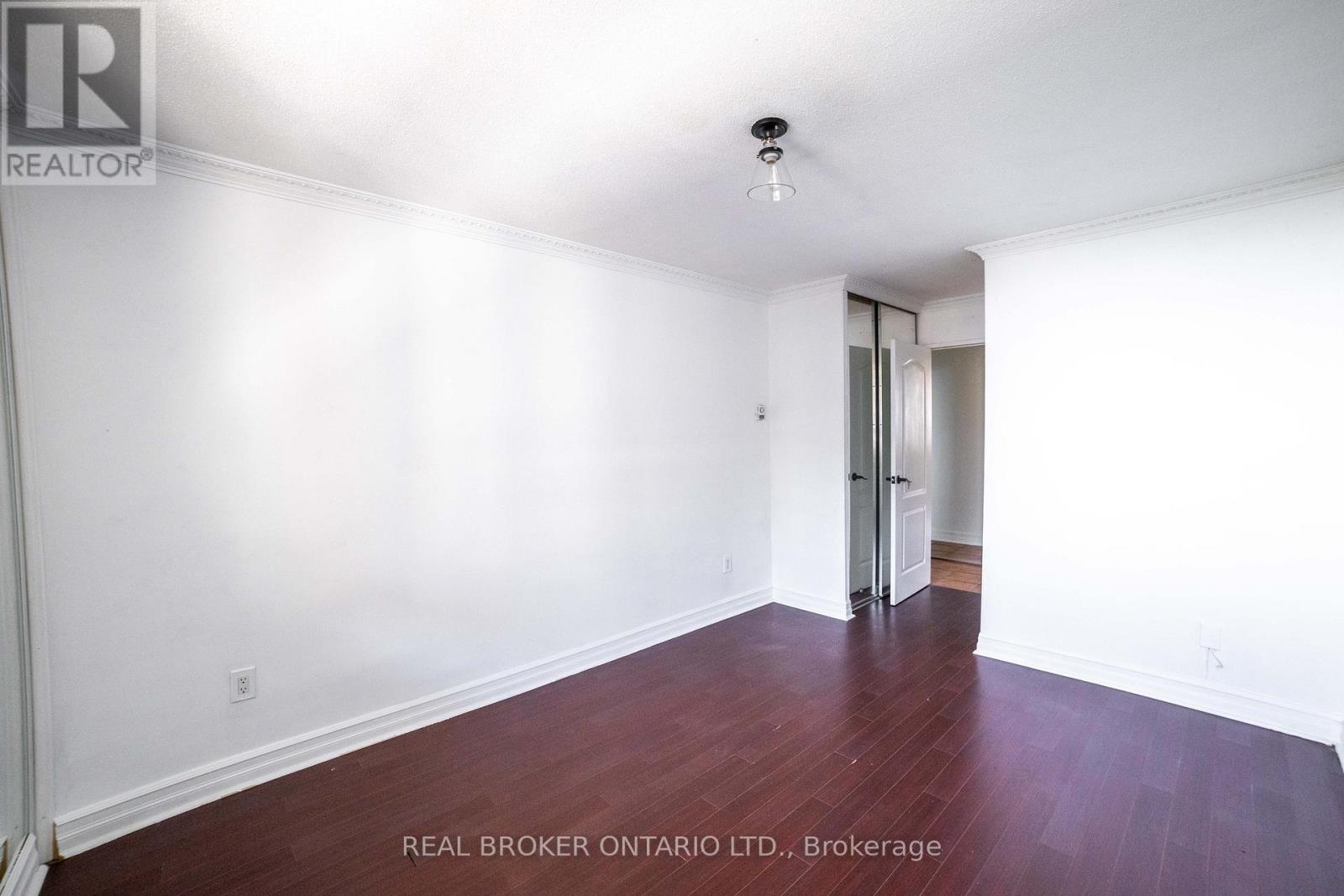 Photo 10 of 2704 3 Massey Square, Toronto ON
