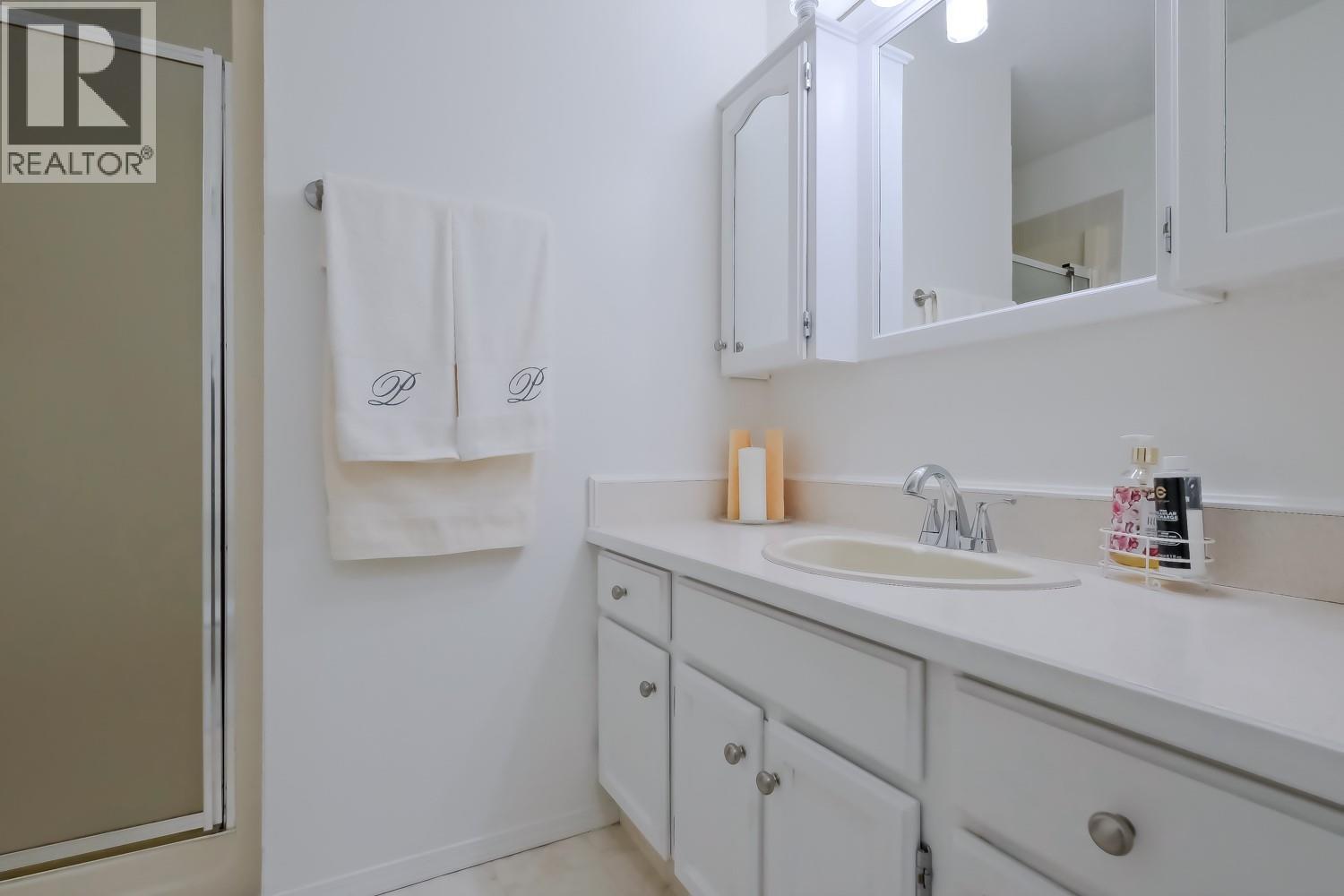 307 133 WINNIPEG Street, Penticton