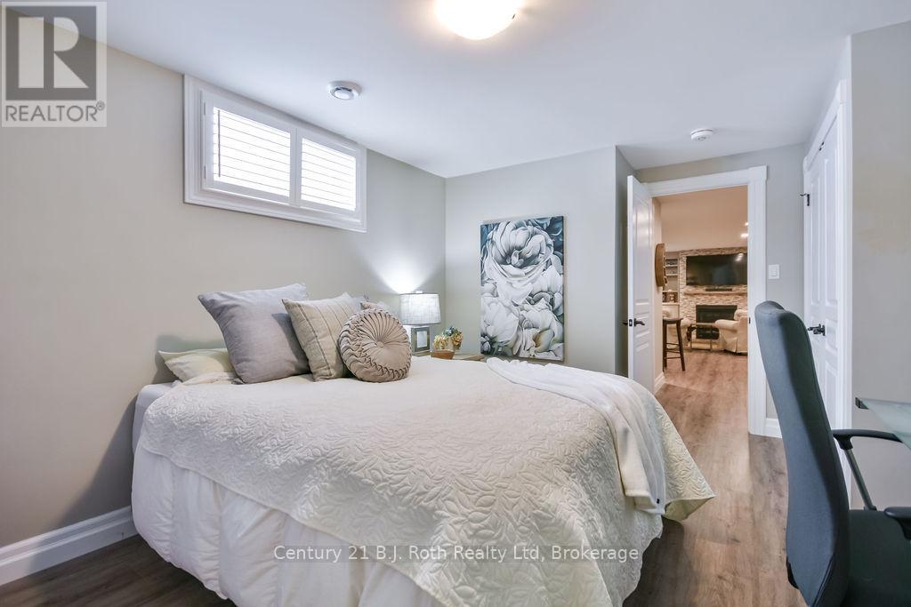 Photo 45 of 502 Aberdeen Boulevard, Midland ON