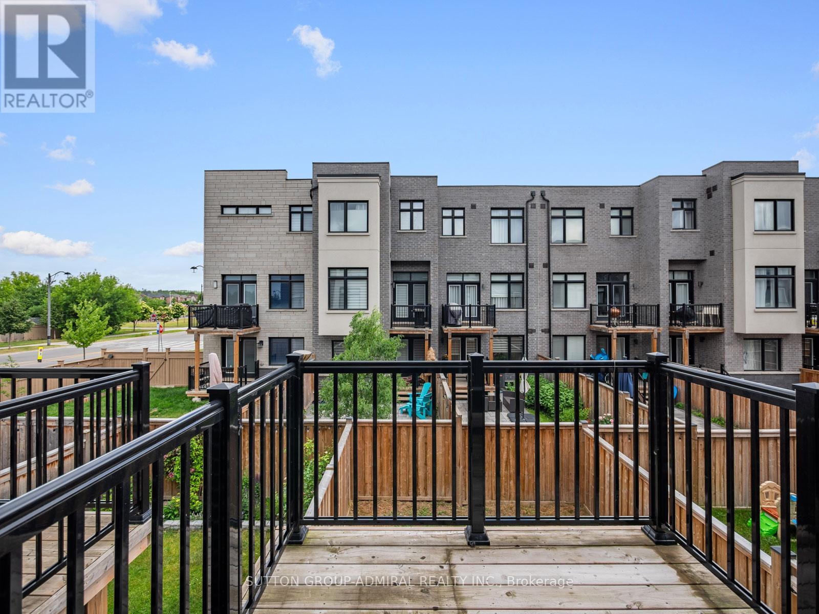 Single Family House for Sale in  GOLDEN TRAIL Vaughan (Patterson) 