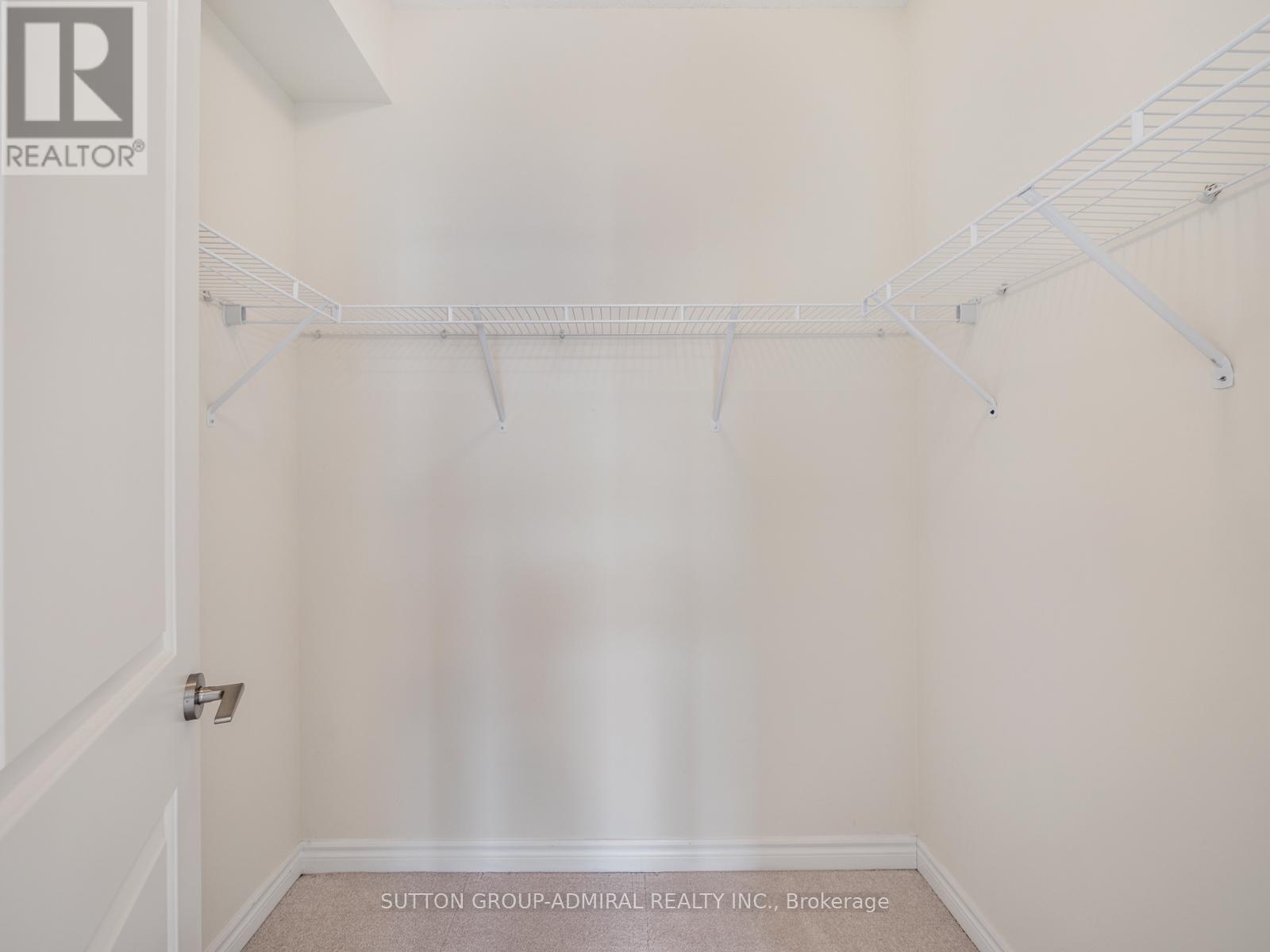 Single Family House for Sale in  GOLDEN TRAIL Vaughan (Patterson) 