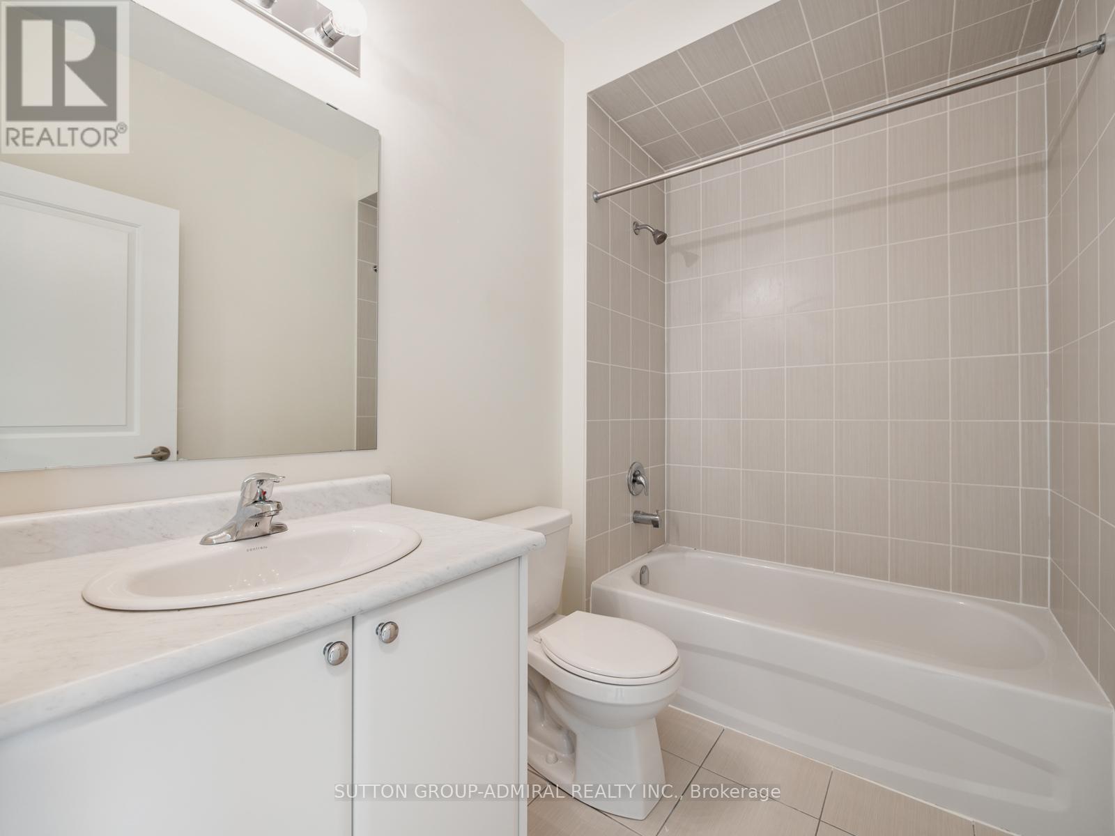 Single Family House for Sale in  GOLDEN TRAIL Vaughan (Patterson) 
