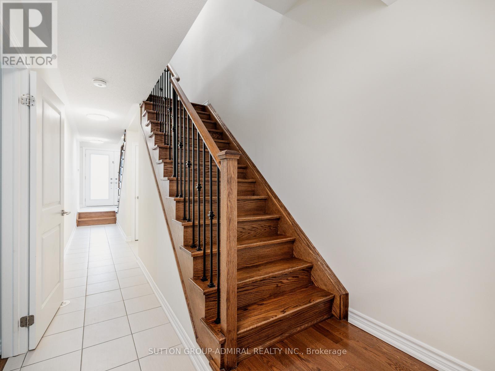 Single Family House for Sale in  GOLDEN TRAIL Vaughan (Patterson) 