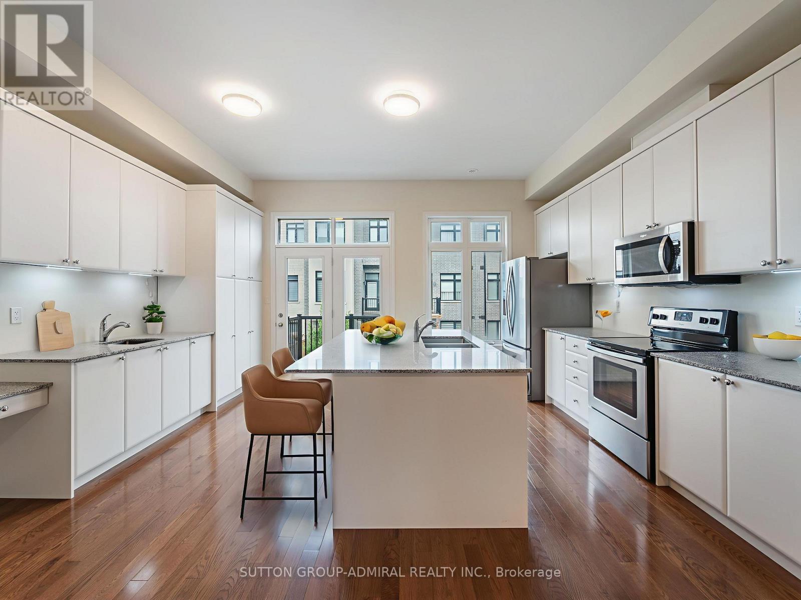 Single Family House for Sale in  GOLDEN TRAIL Vaughan (Patterson) 