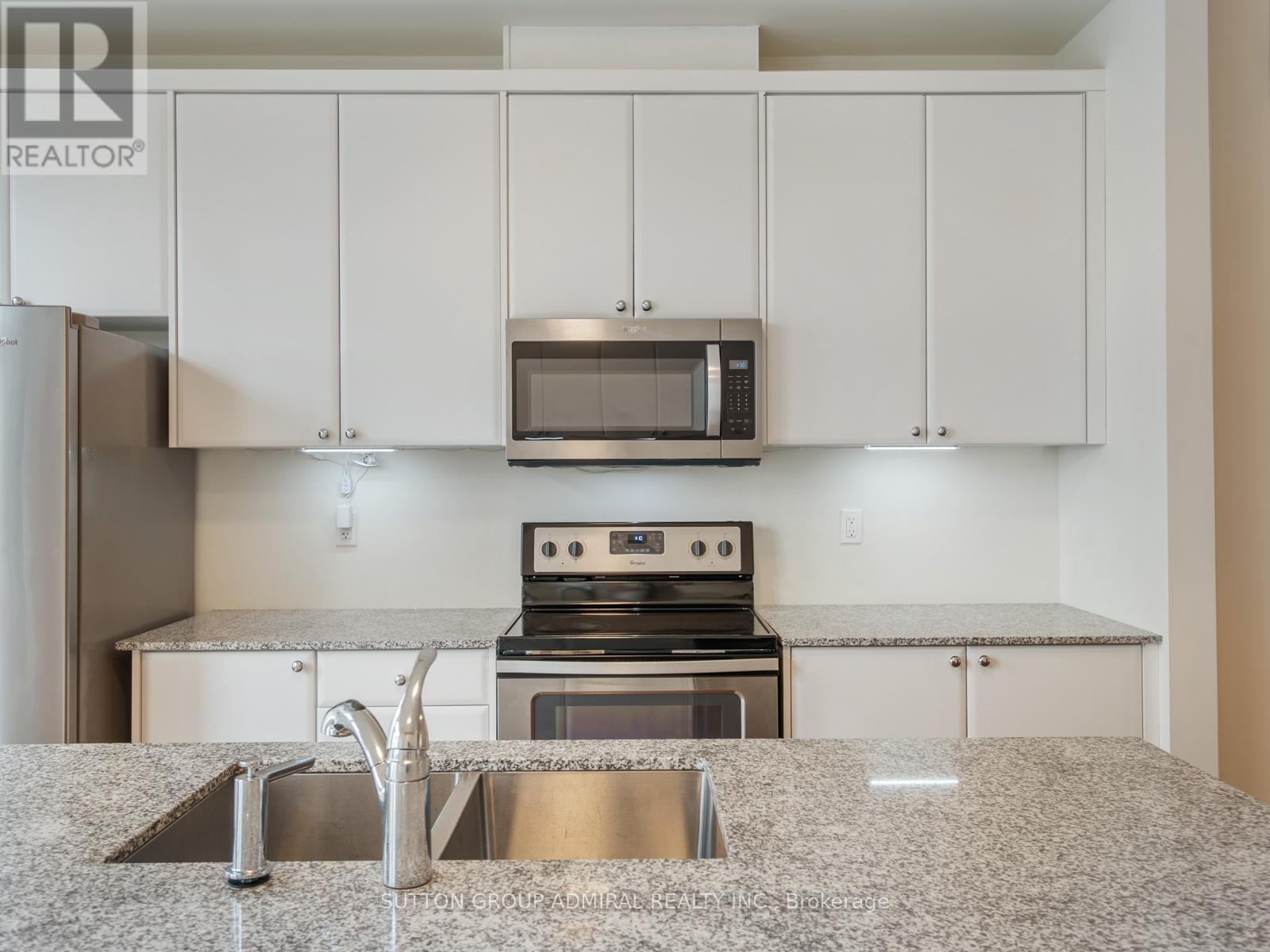 Single Family House for Sale in  GOLDEN TRAIL Vaughan (Patterson) 