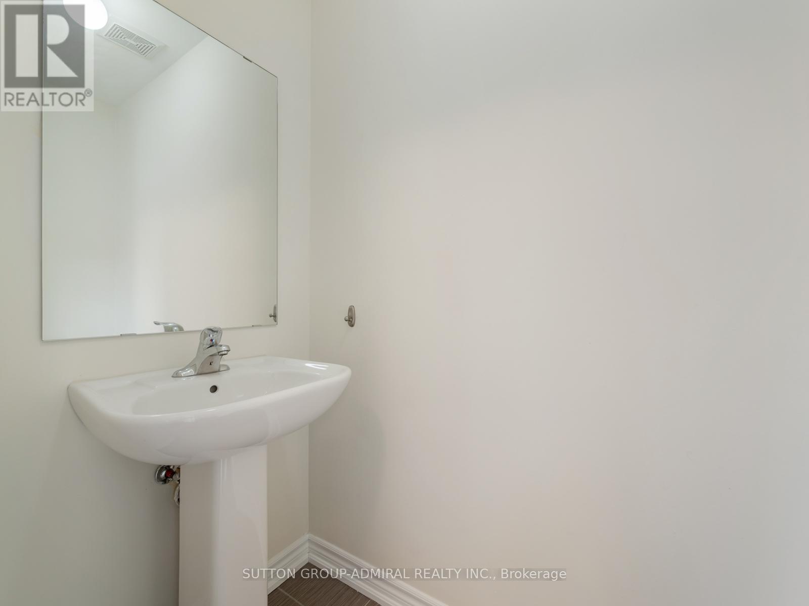 Single Family House for Sale in  GOLDEN TRAIL Vaughan (Patterson) 