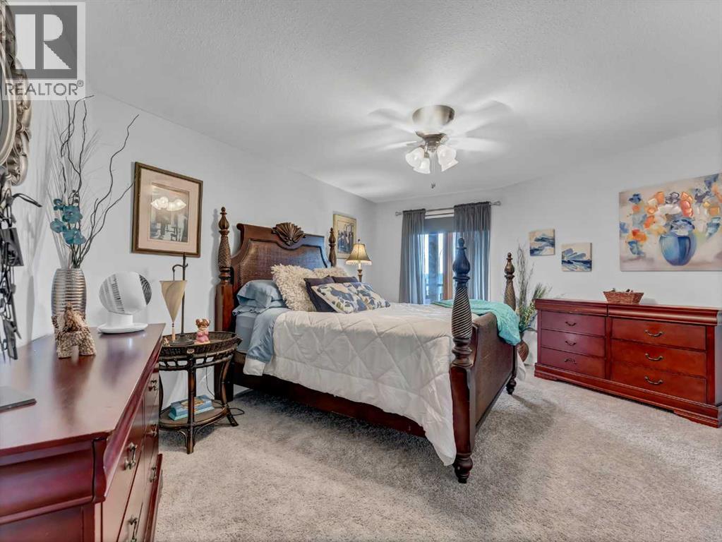 Photo 27 of 1 1165 16 Street Ne, Medicine Hat AB