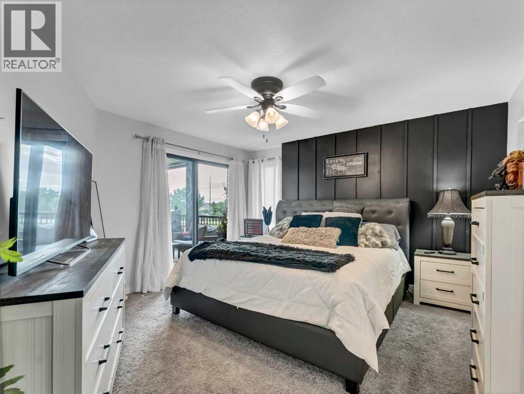 Photo 33 of 1 1165 16 Street Ne, Medicine Hat AB
