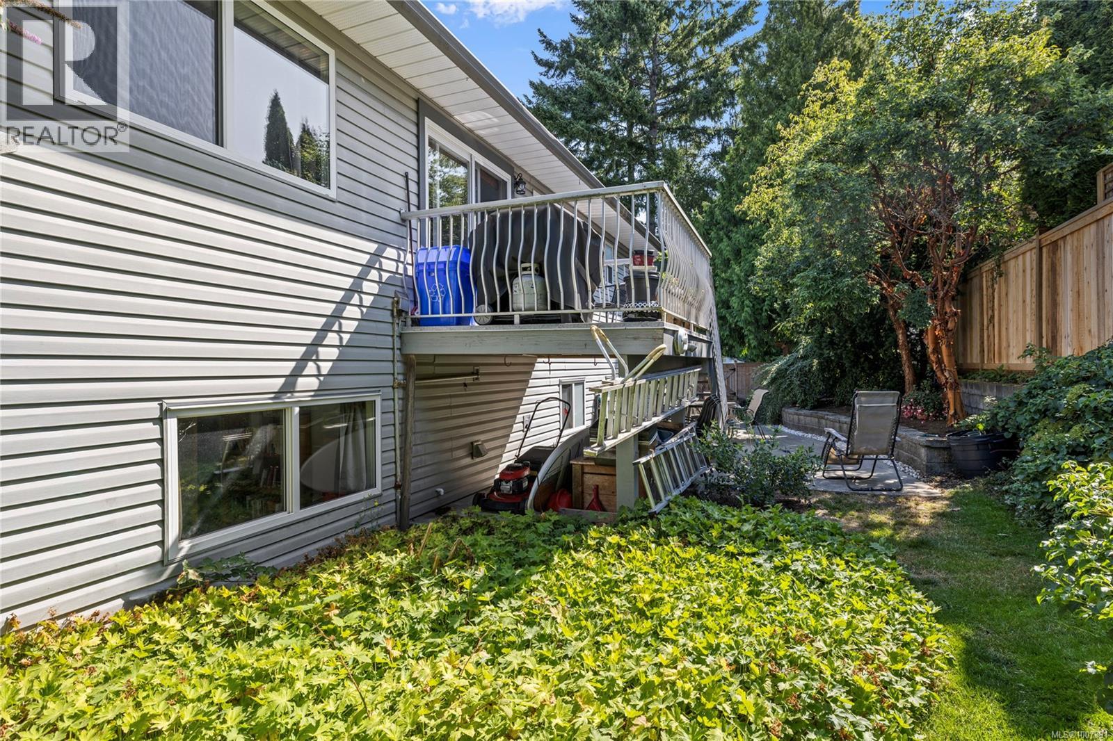 Photo 37 of 626 Tyee Cres, Qualicum Beach BC