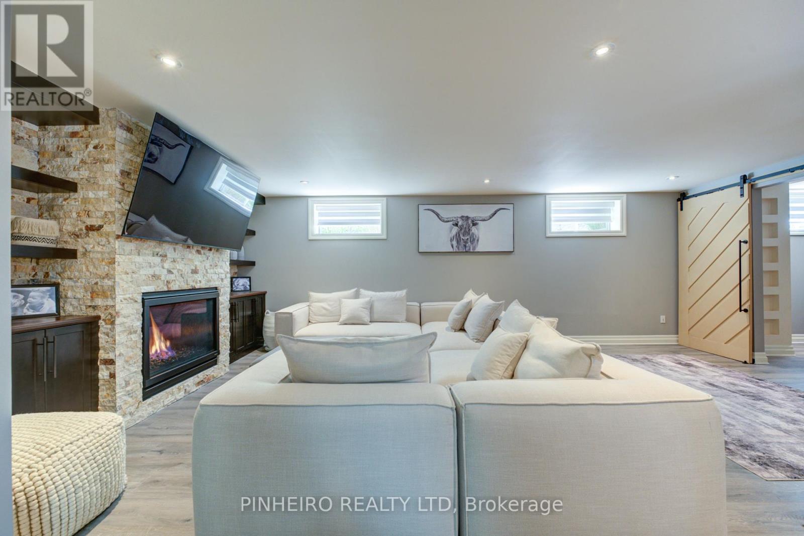Photo 17 of 189 3278 Colonel Talbot Road, London South ON