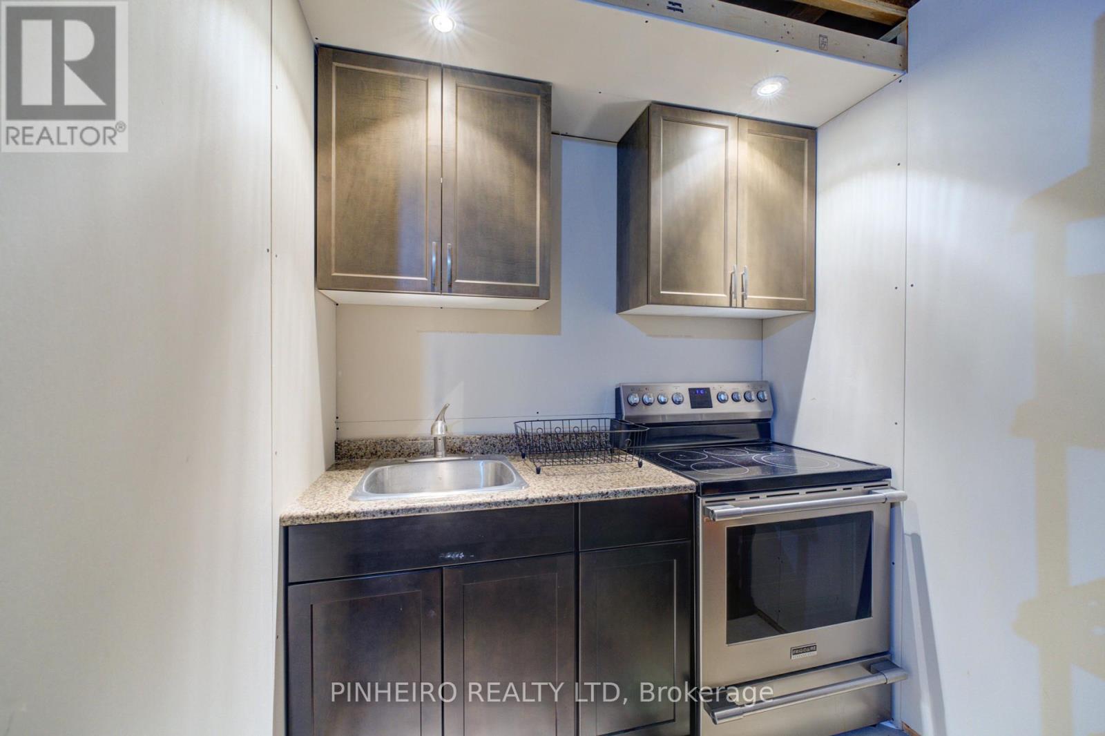 Photo 22 of 189 3278 Colonel Talbot Road, London South ON