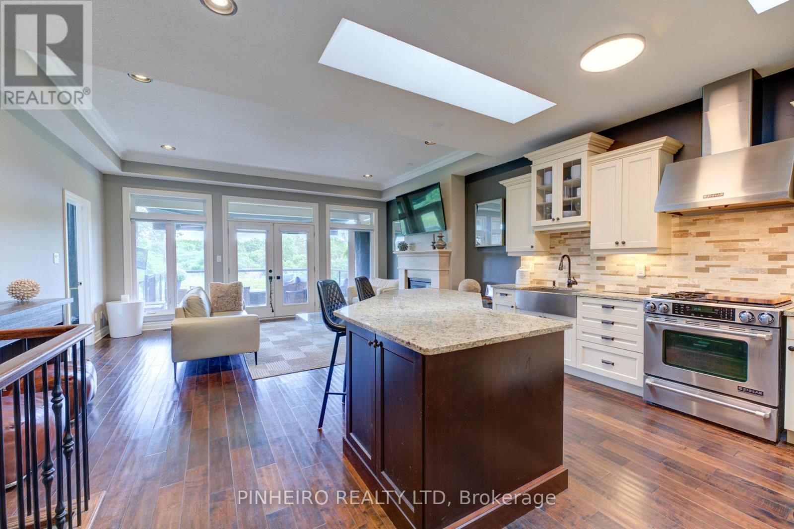 Photo 3 of 189 3278 Colonel Talbot Road, London South ON