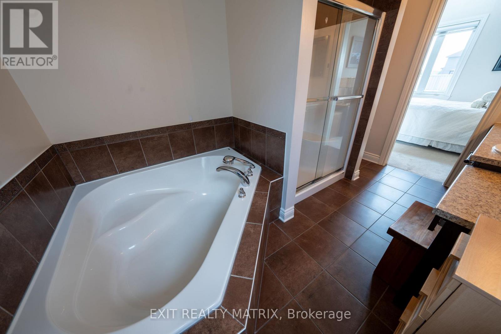 Photo 25 of 161 Opale Street, Clarencerockland ON