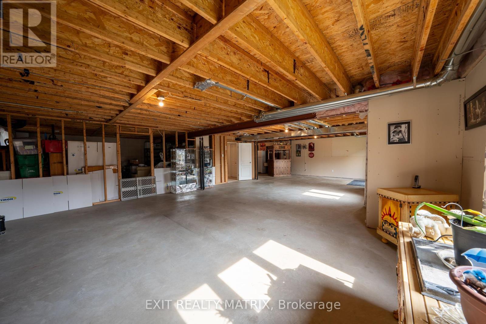 Photo 31 of 161 Opale Street, Clarencerockland ON