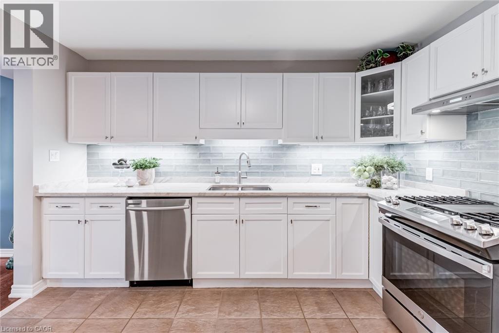 Photo 16 of 1105 Harrogate Drive, Ancaster ON
