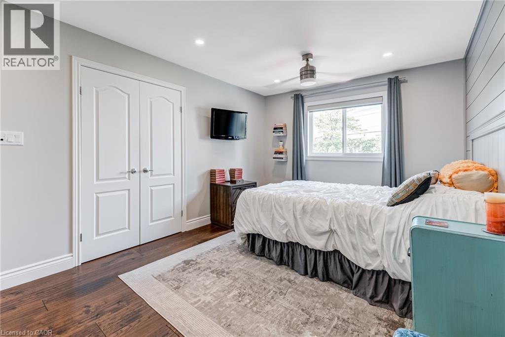 Photo 29 of 1105 Harrogate Drive, Ancaster ON