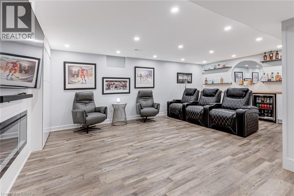 Photo 36 of 1105 Harrogate Drive, Ancaster ON