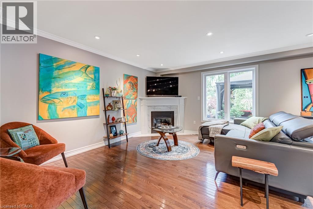 Photo 9 of 1105 Harrogate Drive, Ancaster ON