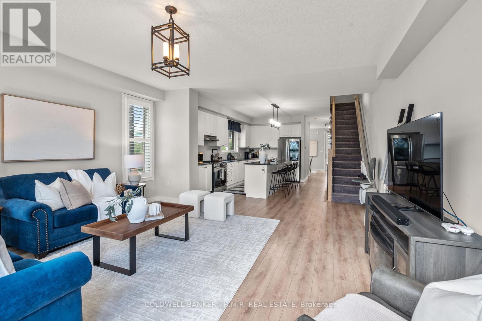Photo 36 of 43 Assunta Lane, Clarington ON