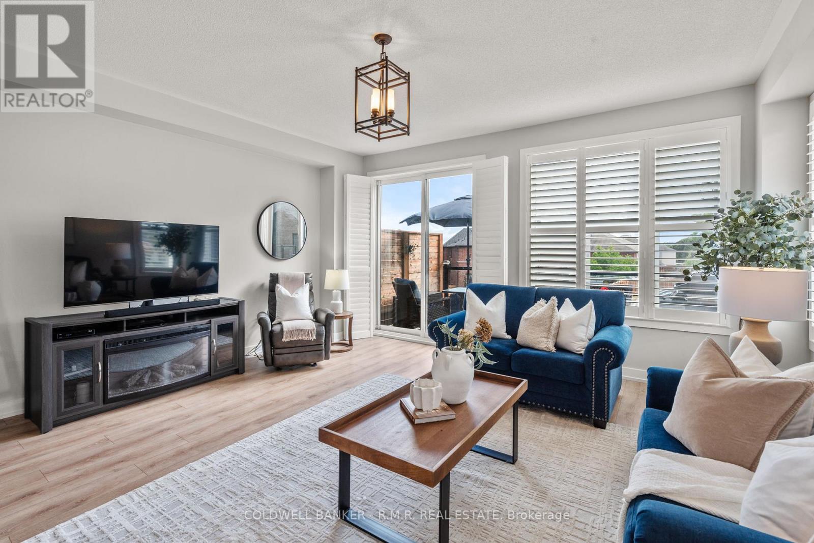 Photo 20 of 43 Assunta Lane, Clarington ON