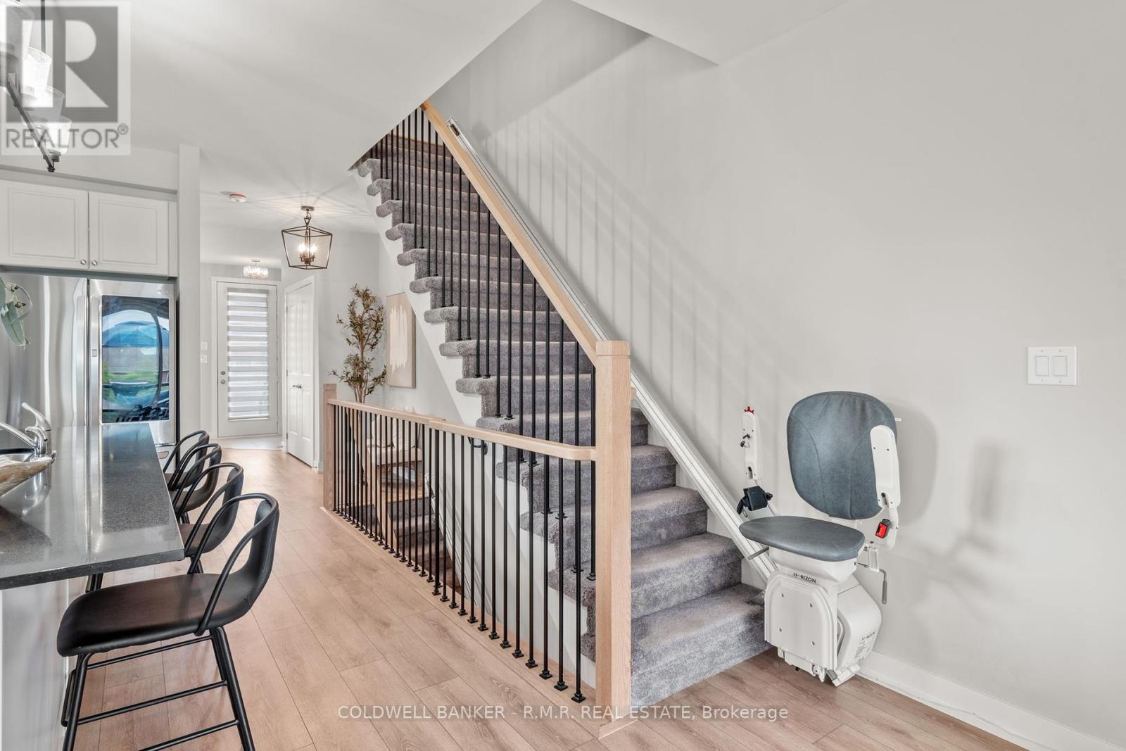 Photo 24 of 43 Assunta Lane, Clarington ON