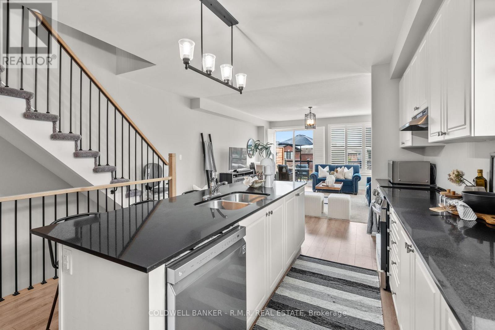 Photo 17 of 43 Assunta Lane, Clarington ON