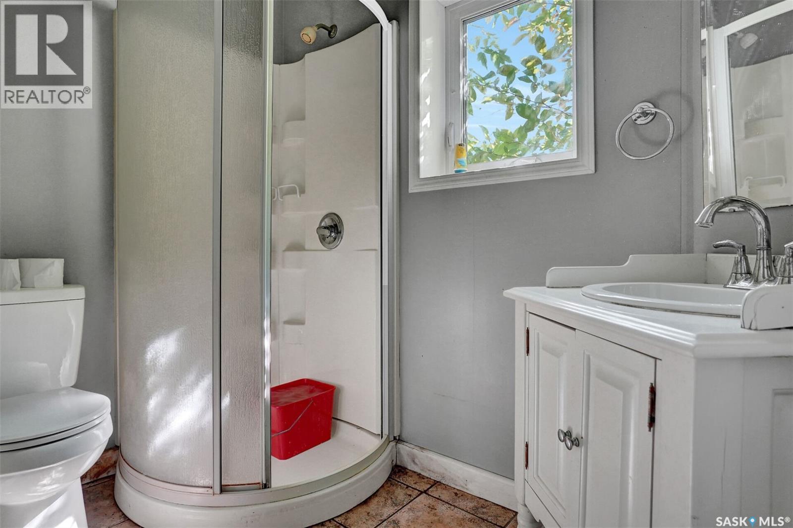 Photo 19 of 2761 Atkinson Street, Regina SK