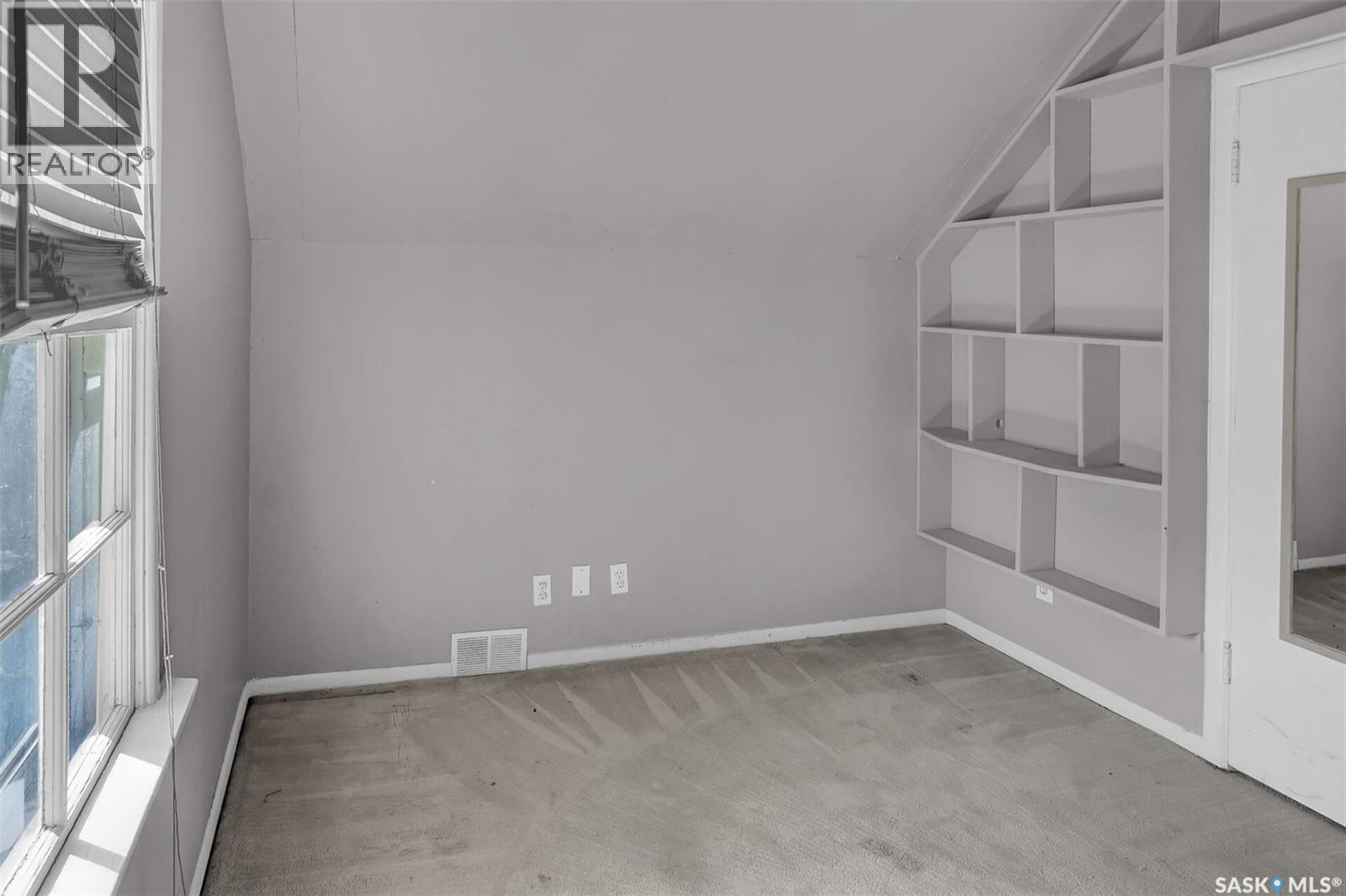 Photo 21 of 2761 Atkinson Street, Regina SK