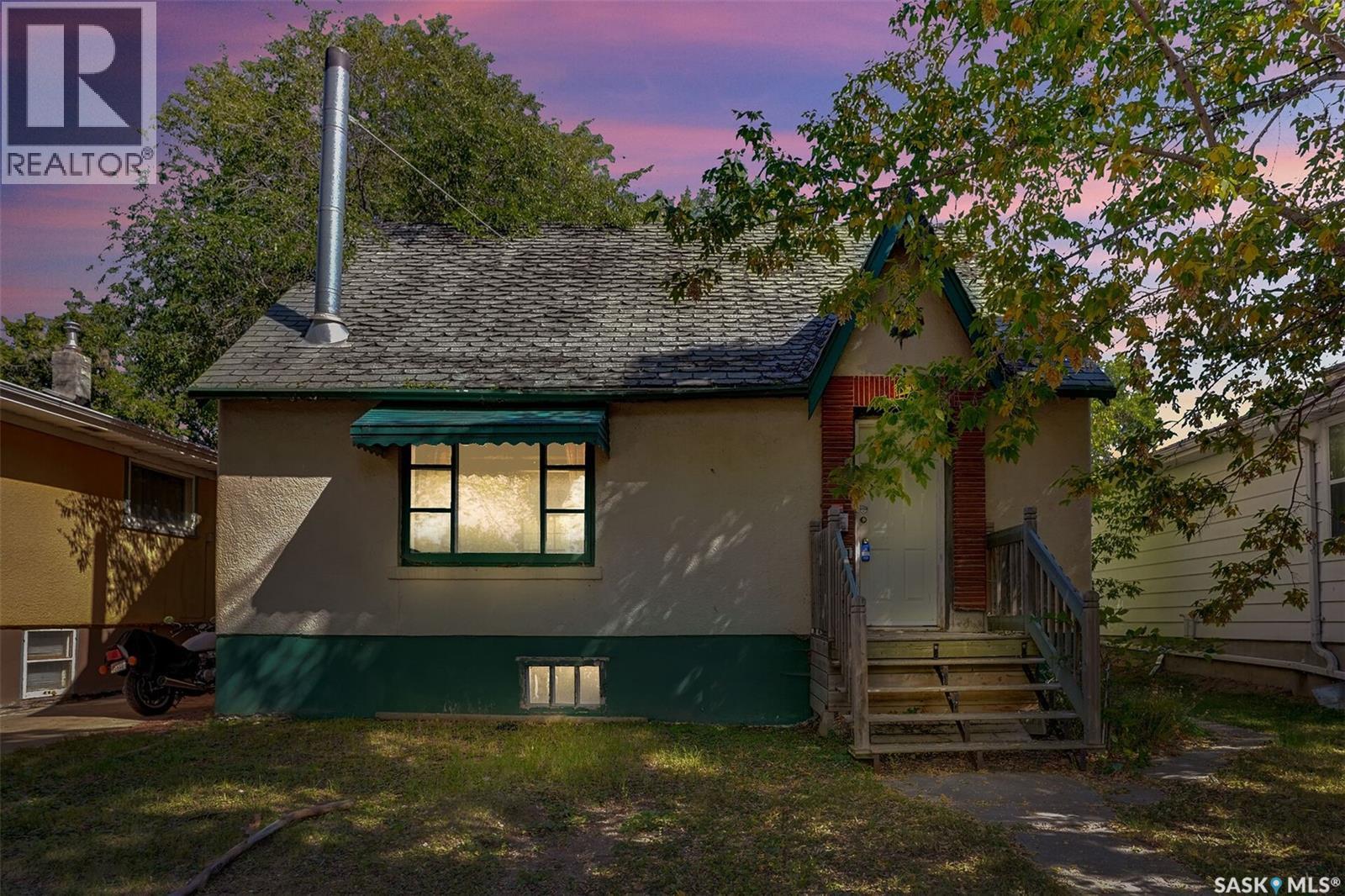 Photo 1 of 2761 Atkinson Street, Regina SK
