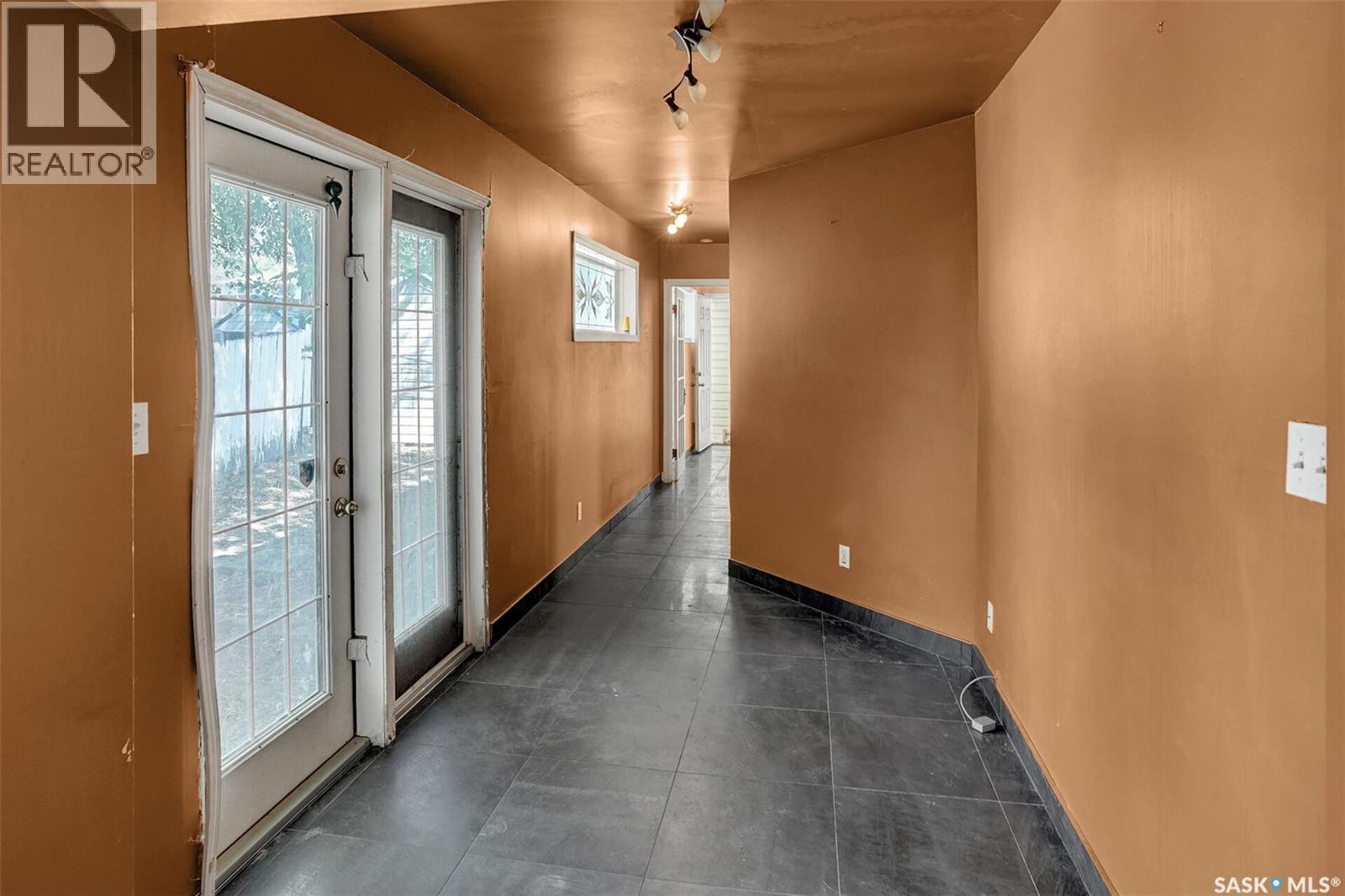 Photo 17 of 2761 Atkinson Street, Regina SK