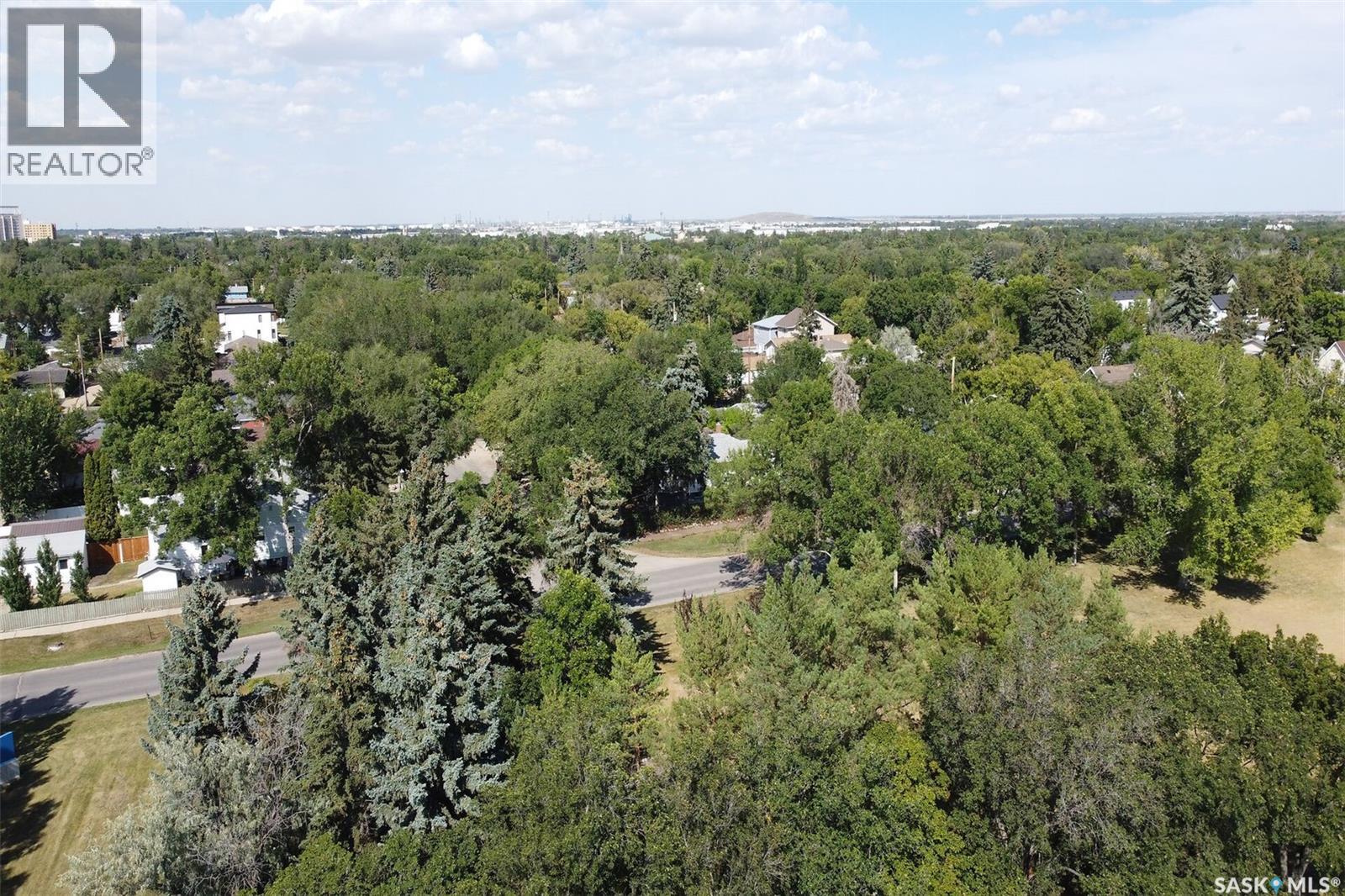 Photo 34 of 2761 Atkinson Street, Regina SK