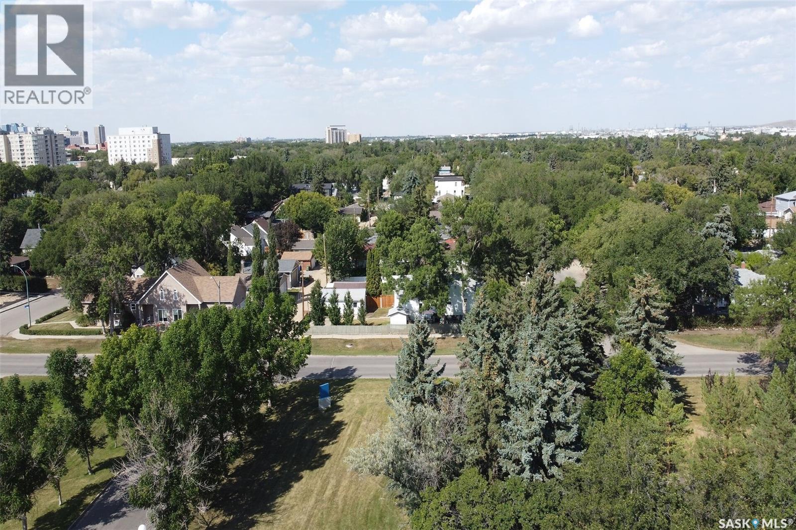 Photo 37 of 2761 Atkinson Street, Regina SK