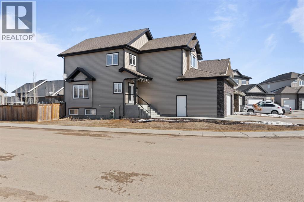 Photo 33 of 1707 56 Avenue, Lloydminster AB