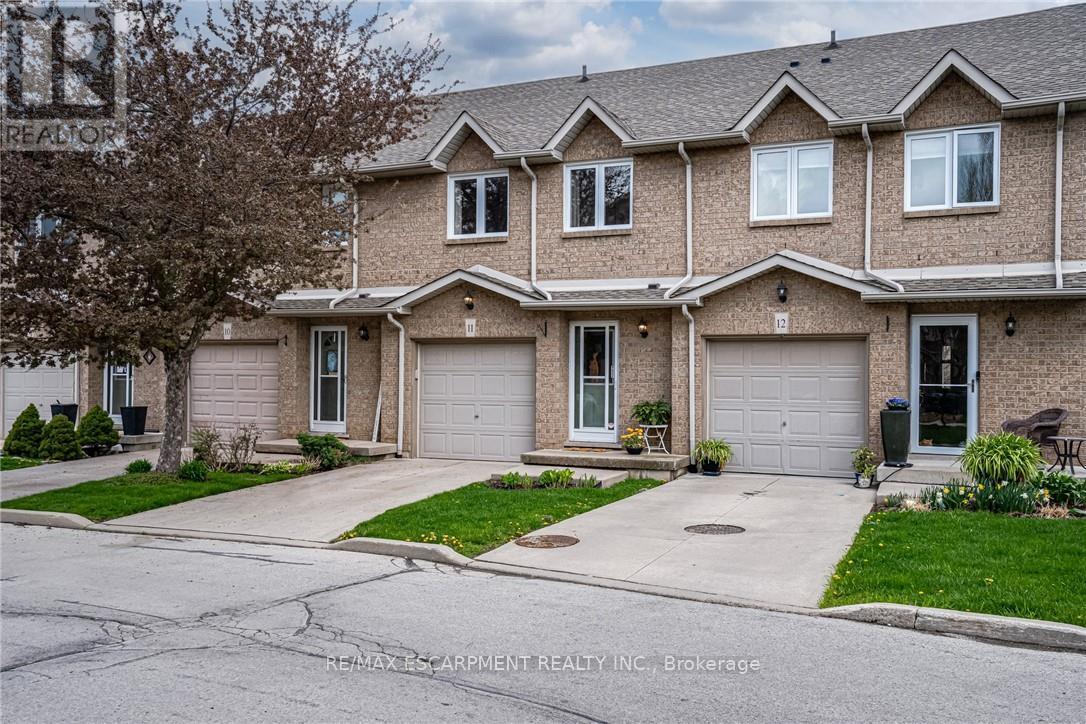 Photo 16 of 11 1809 Upper Wentworth Street, Hamilton ON