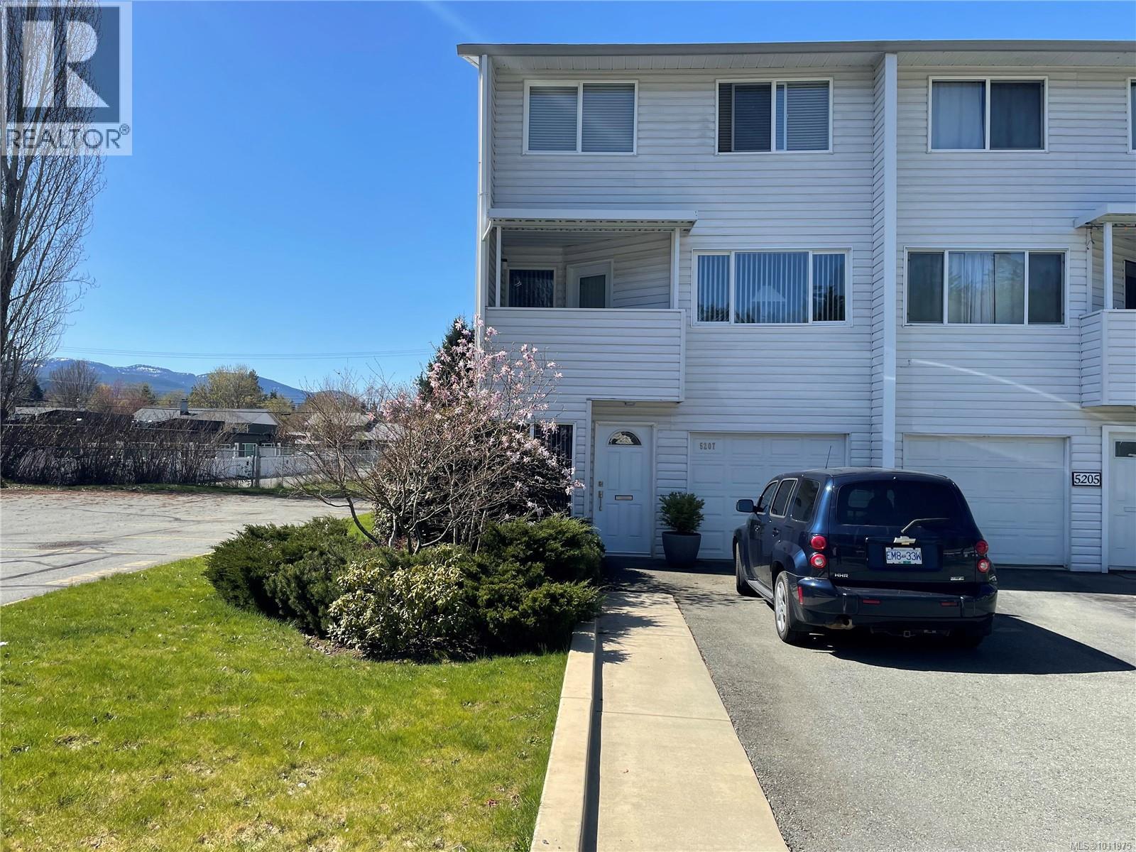 5207 Gertrude St, Port Alberni